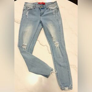Skinny Ripped Jeans size 1 booty pants